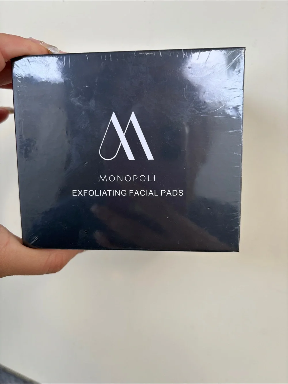 Monopoli Exfoliating Facial Pads - Black Packaging